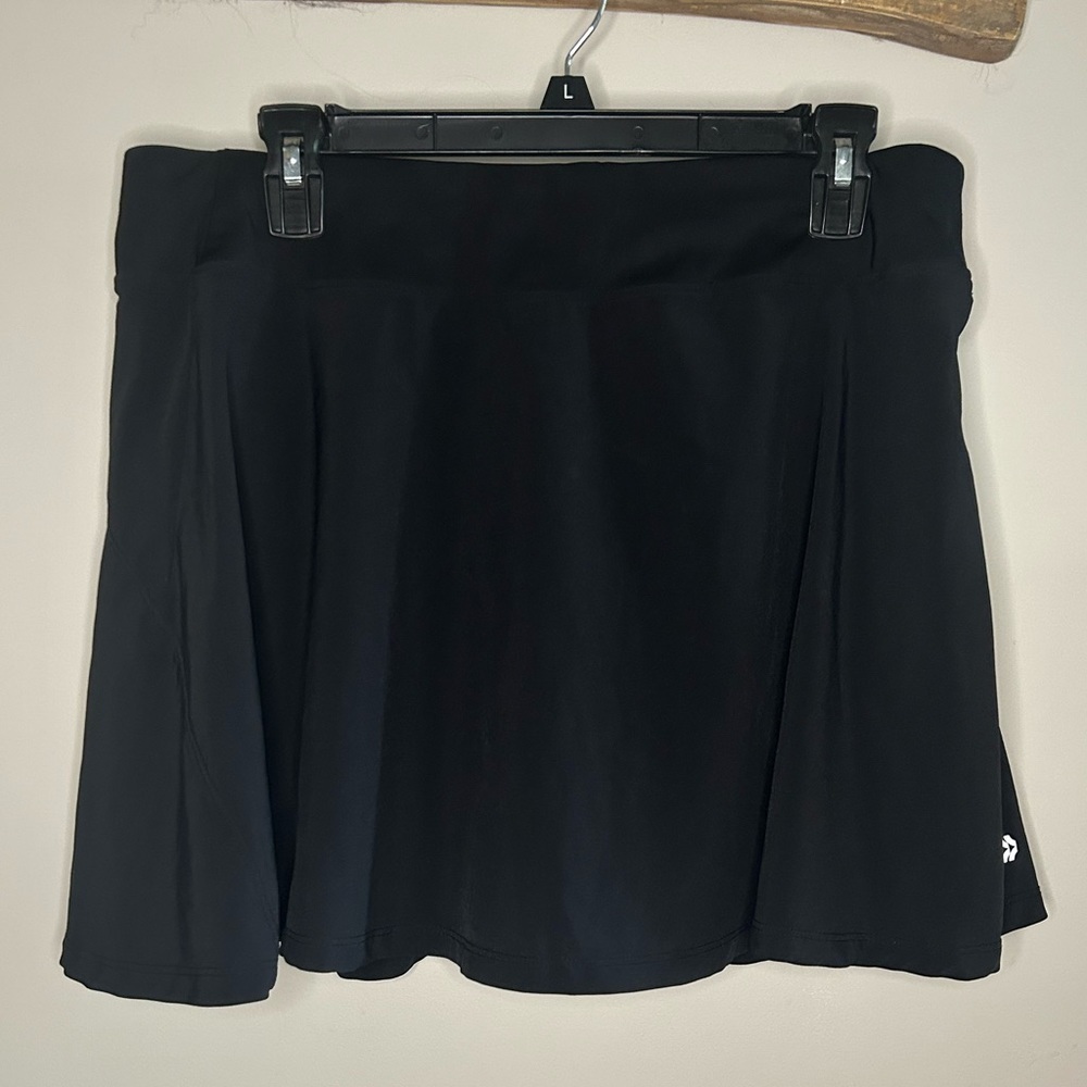 Altheisure All in Motion Black Skort